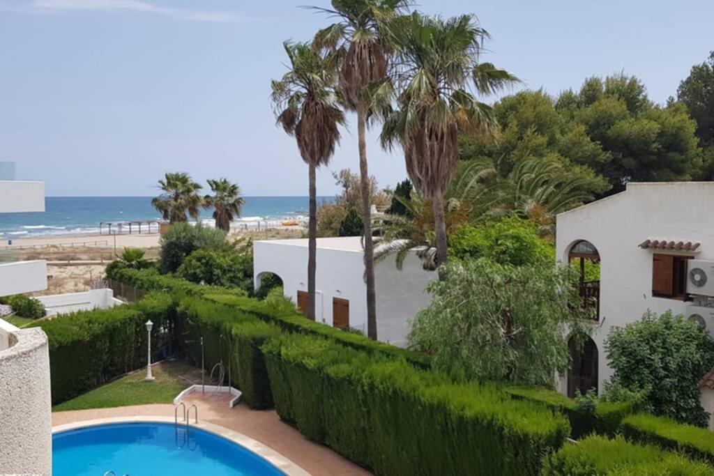 Neu renoviertes Strandappartment mit Meerblick Alcossebre Exterior foto